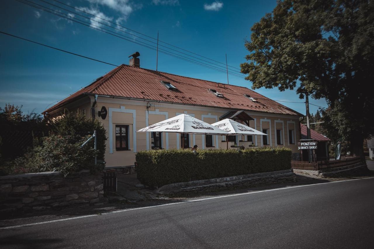 Penzion U Draci Skaly Hotel Svojse Екстериор снимка